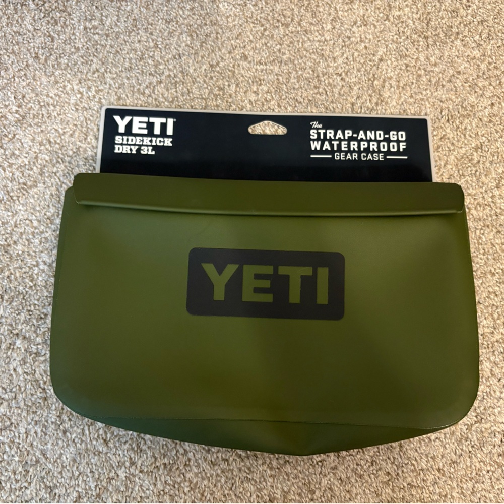 Yeti Green Toiletry Bag Durable Outdoor Essential